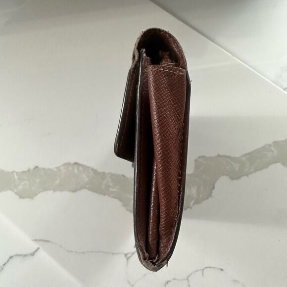 Vintage Louis Vuitton Monogram Sarah Long Wallet - Picture 4 of 14